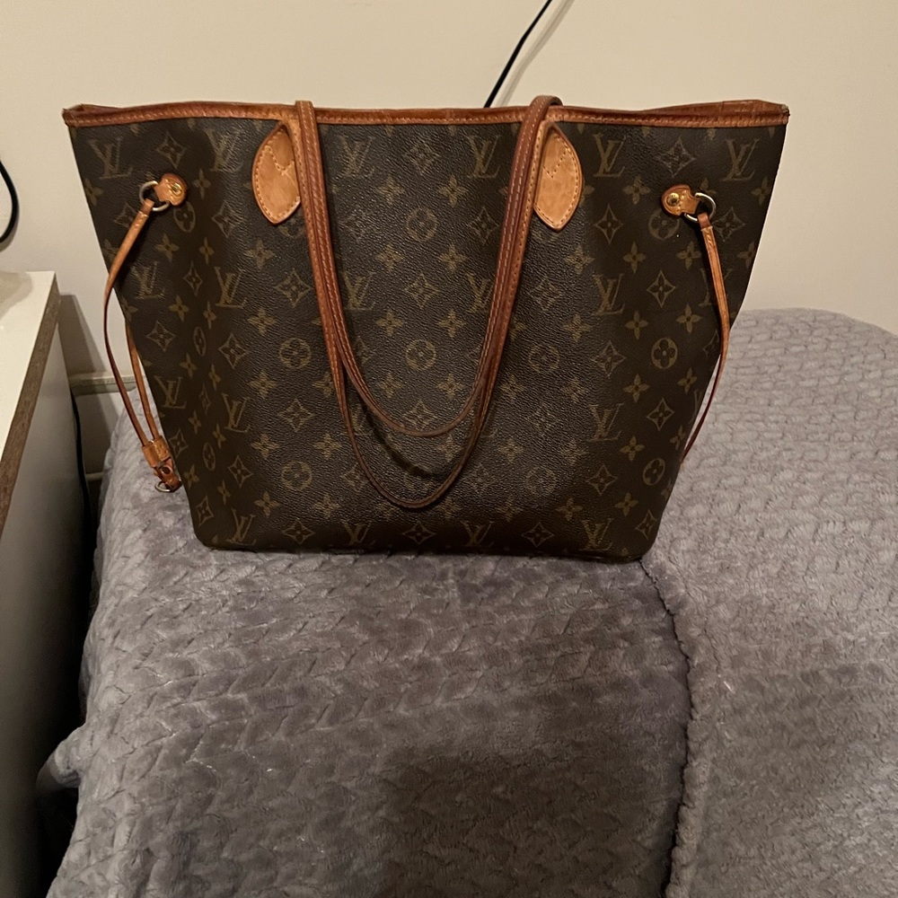Louis Vuitton neverfull